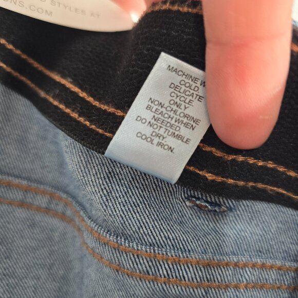 NWT Cato Est 1946 Flare Blue Denim Jeans 20W Super Stretch Waist Hi Rise Raw hem - Picture 7 of 8